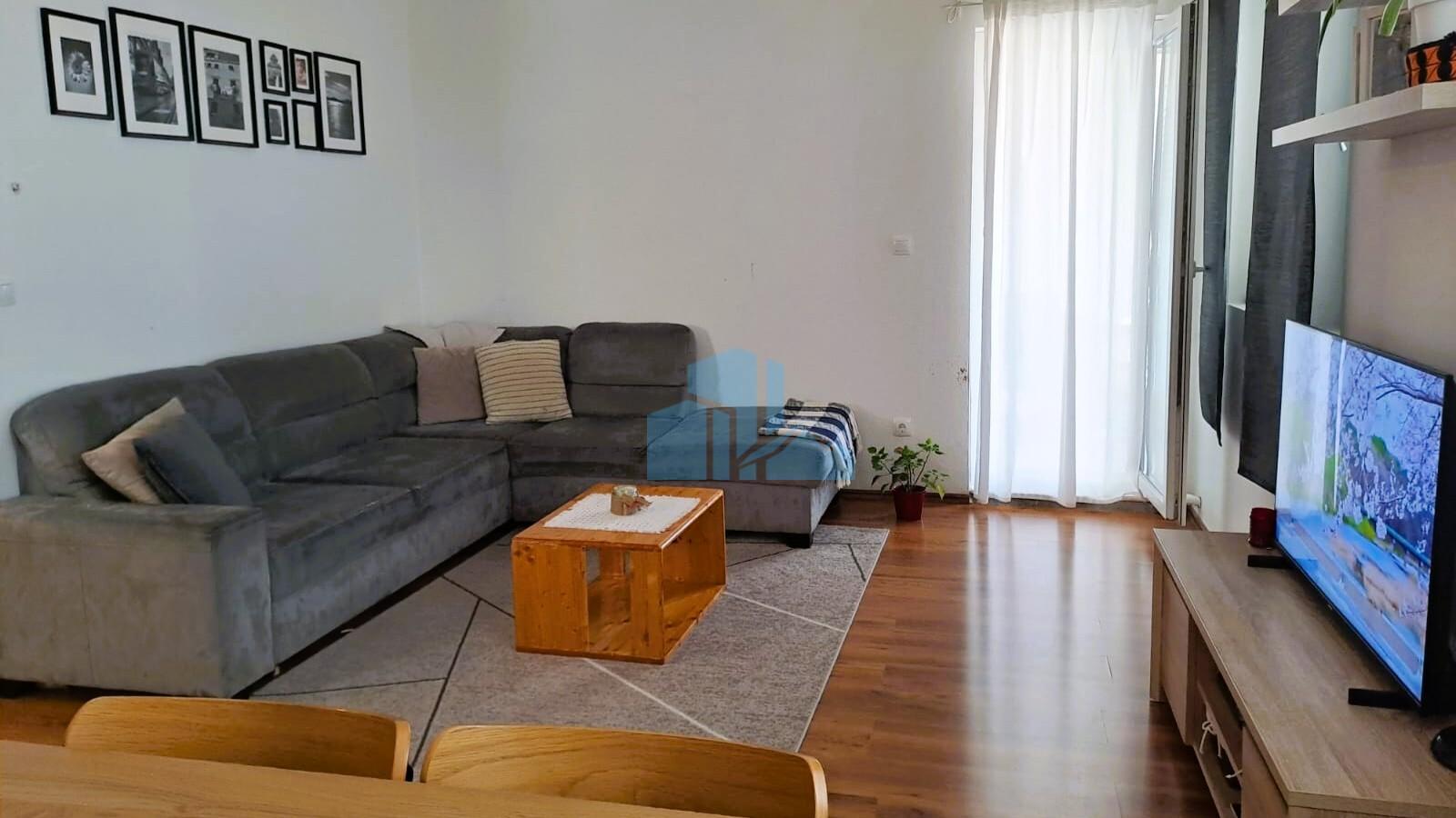 Stan: Šibenik, Vidici 110.00 m2